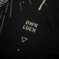 Kumu T-Shirt Make Your Own Luck -Eurotackle Verkoop 4526526Kumu T Shirt Make Your Own Luck 8
