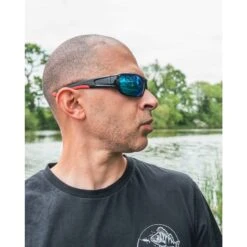 Fox Rage Shield Wraps Brown Lense Mirror Blue 17 Fox Rage Shield Wraps Brown Lense Mirror Blue -Eurotackle Verkoop 4704450Fox Rage Shield Wraps Brown Lense Mirror Blue 7