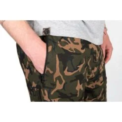 Fox Camo LW Jogger Short 14 Fox Camo LW Jogger Short -Eurotackle Verkoop 4704631Fox Camo LW Jogger Short 5