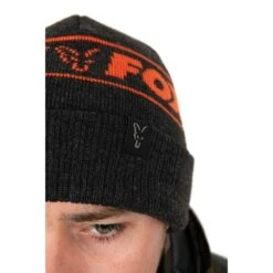 Fox Collection Beanie Black/Orange -Eurotackle Verkoop 4999930Fox Collection Beanie Black Orange 4